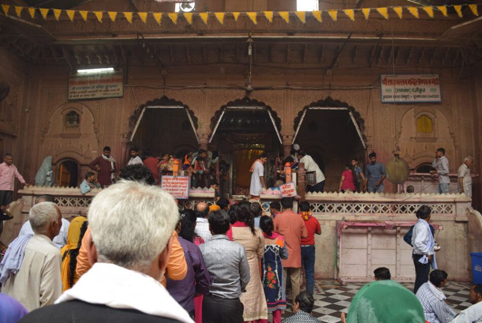 श्री राधावल्लभ लाल जी मंदिर